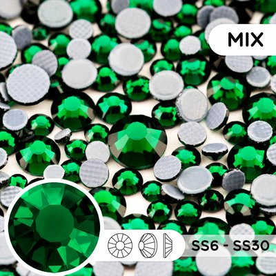 Стразы горячей фиксации из стекла, цвет Emerald, форма Round